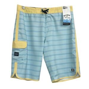 NWT Billabong Guideline Light Blue Board Shorts Boys Size 30